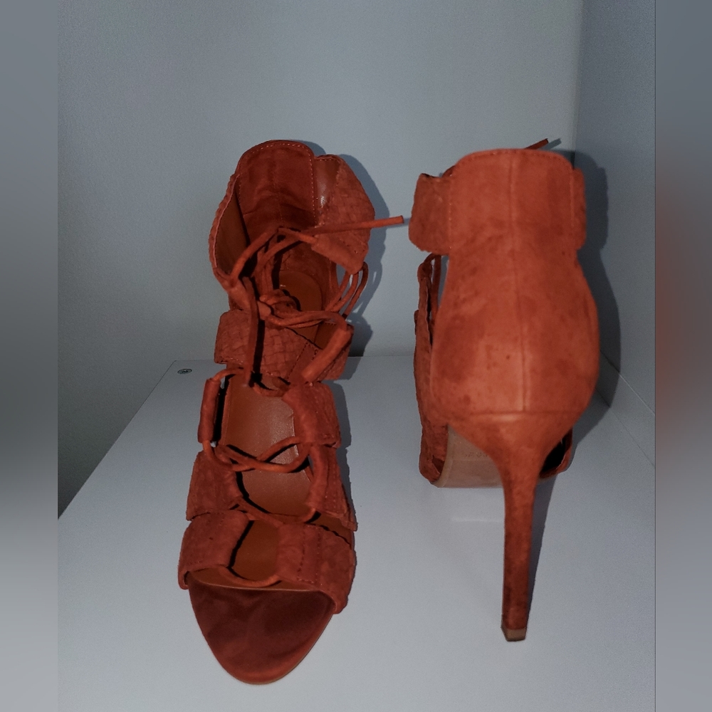 Zara heels size 7.5